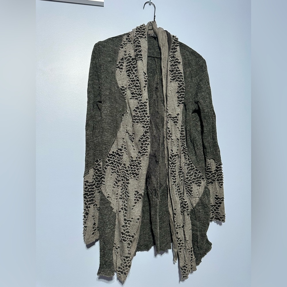 Cativa Dark Gray and Light Gray Patterned Cardigan